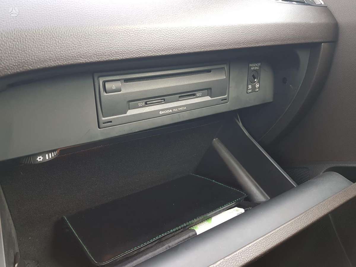 Skoda Octavia 2015 — фото 14