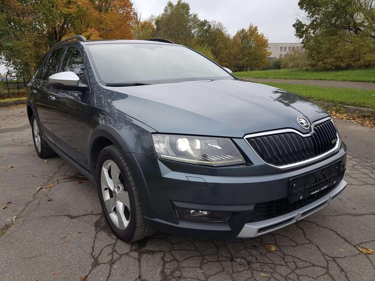Skoda Octavia 2015 — салон