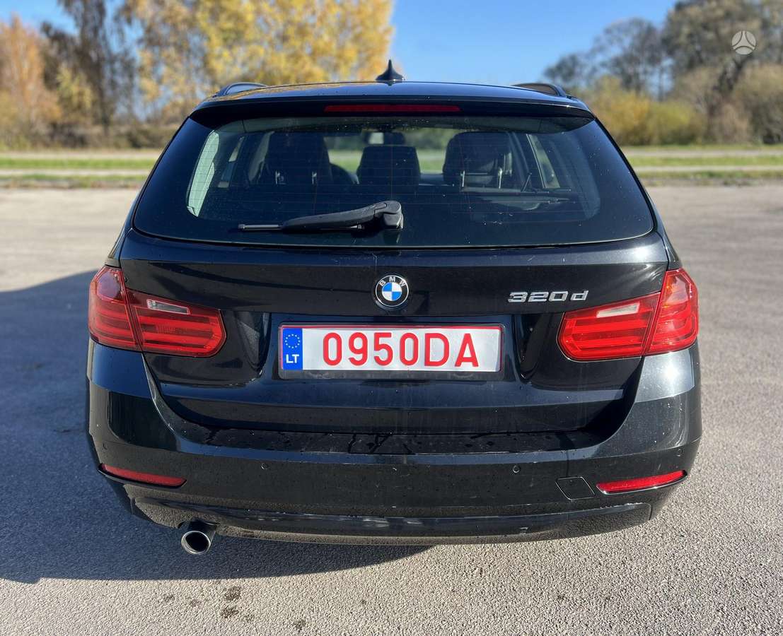 BMW 320 2013 — photo 5