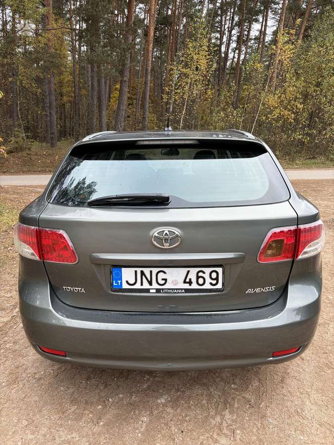 Toyota Avensis 2009 — photo 6
