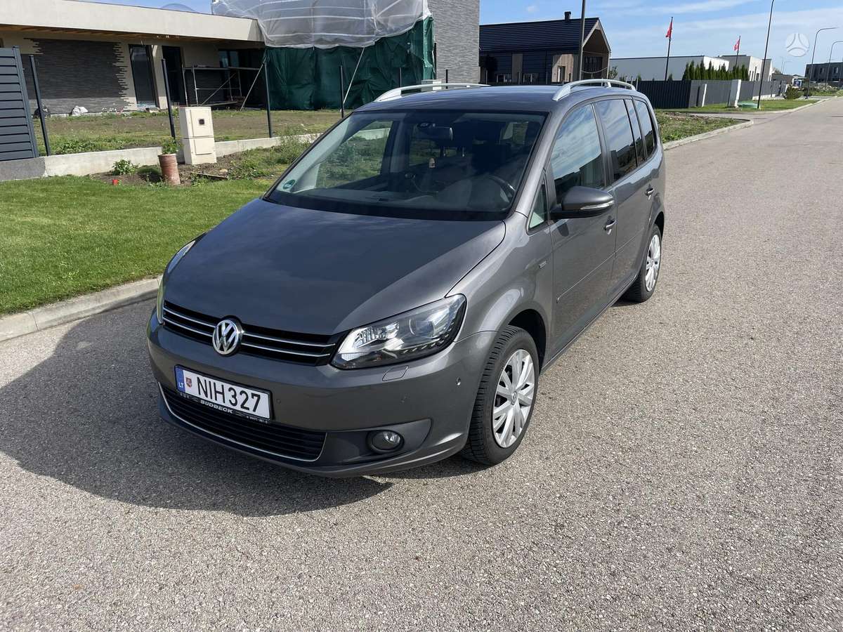 Volkswagen Touran, 2013
