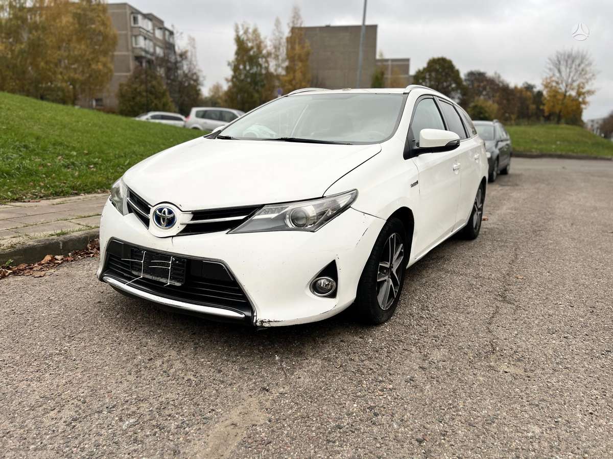 Toyota Auris 2015 — авто для ЗСУ з Європи