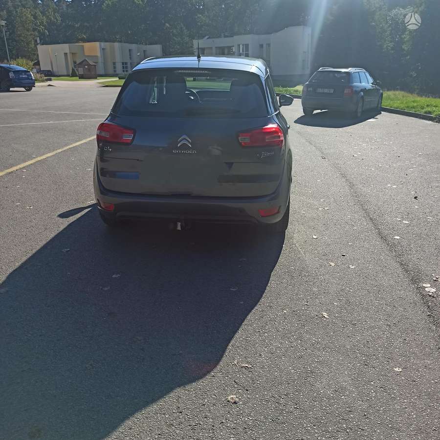 Citroen C4 2013 — вигляд ззаду