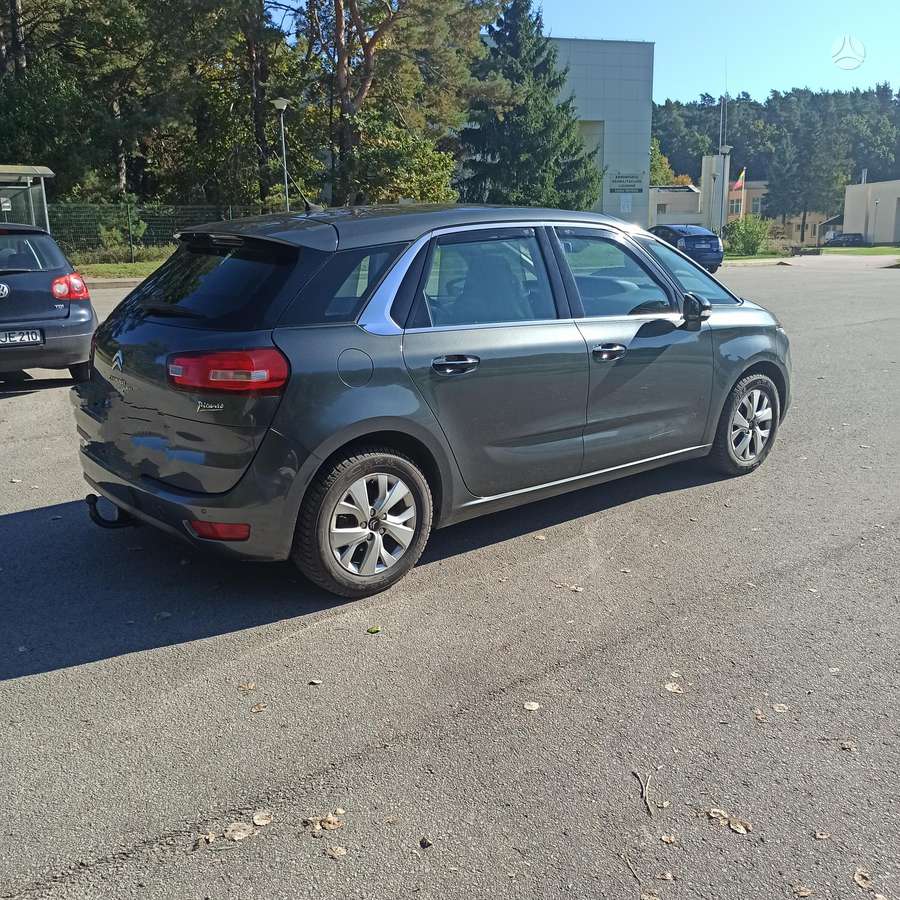 Citroen C4 2013 — двигун 1560 cm³, 116 HP (85kW)