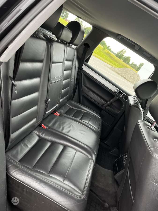 Volkswagen Touareg 2007 — photo 15