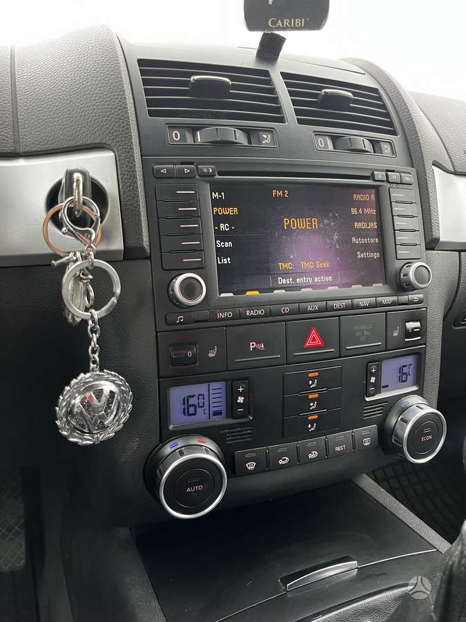 Volkswagen Touareg 2007 — photo 18