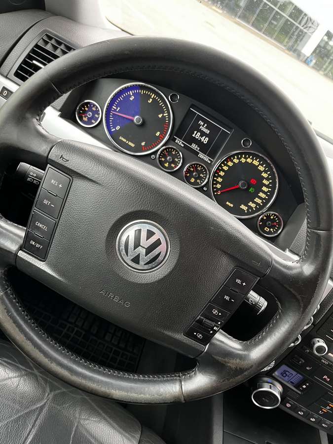 Volkswagen Touareg 2007 — photo 19