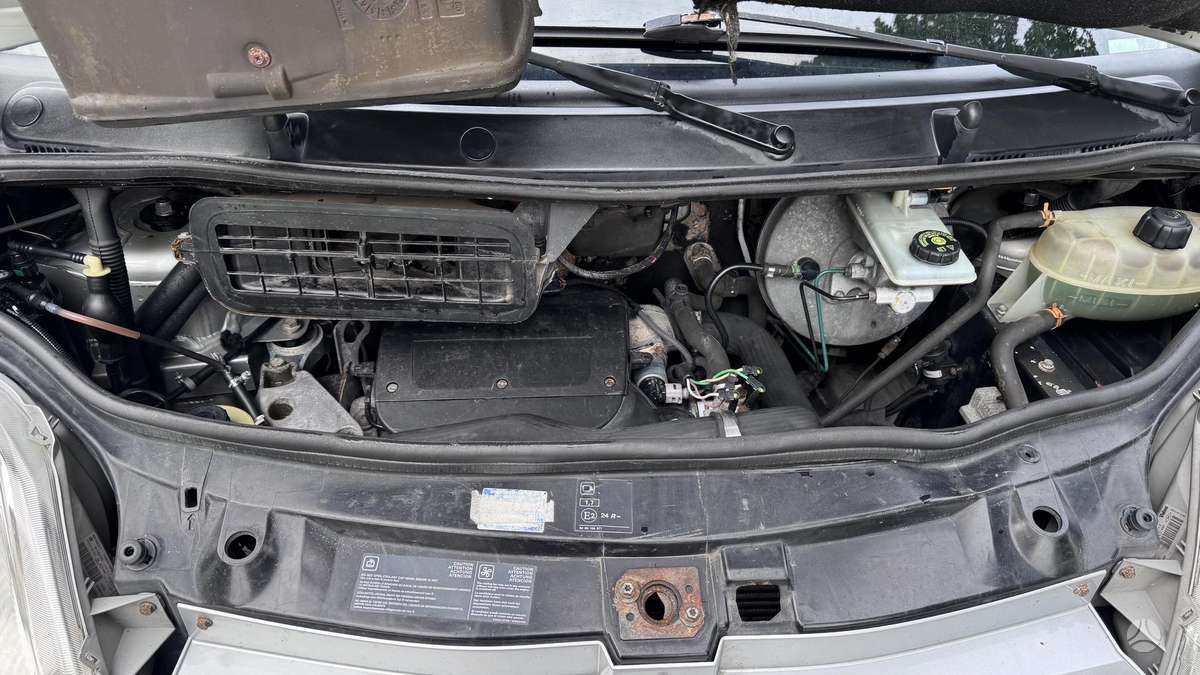 Opel Vivaro 2005 — photo 15
