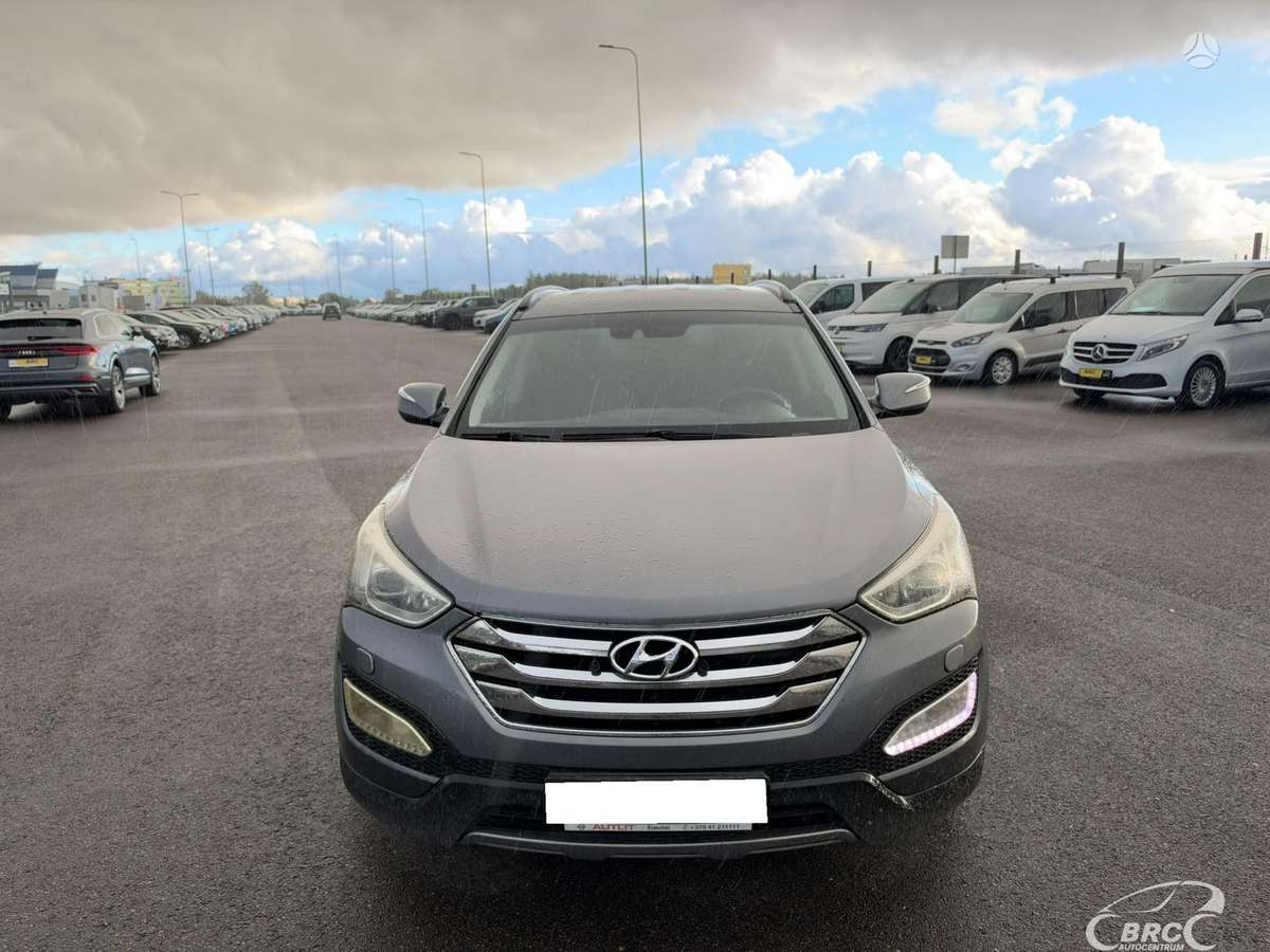 Hyundai Santa 2013 — двигун 2199 cm³, 197 HP (145kW)