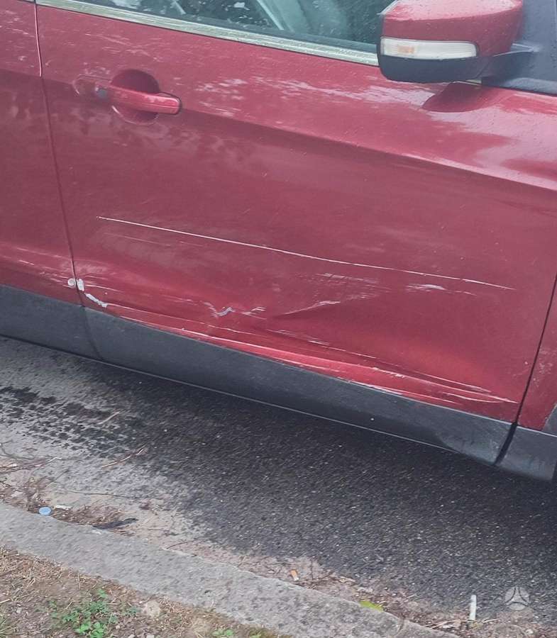Ford Escape 2013 — photo 14