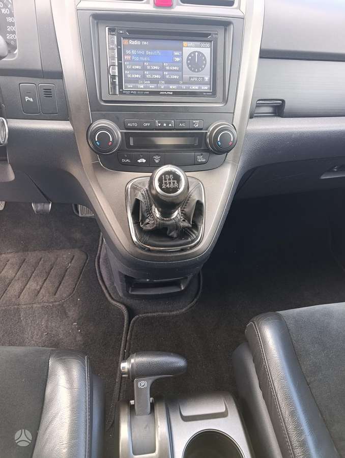 Honda CR-V 2010 — photo 9