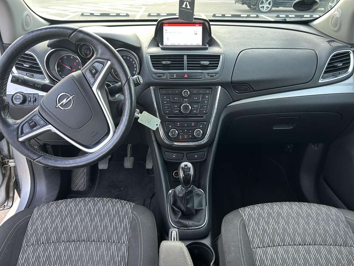 Opel Mokka 2015 — photo 11