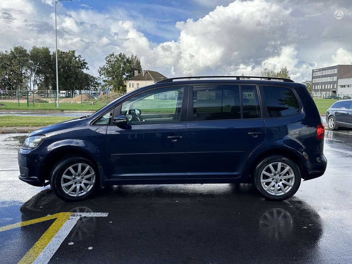 Volkswagen Touran 2013 — photo 6