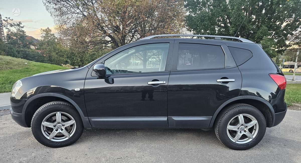 Nissan Qashqai 2010 — photo 11