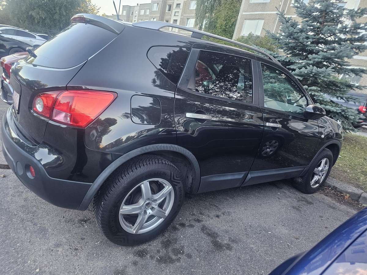 Nissan Qashqai 2010 — photo 13