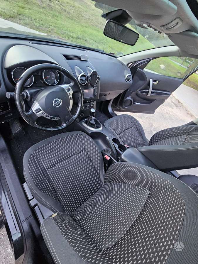 Nissan Qashqai 2010 — photo 22