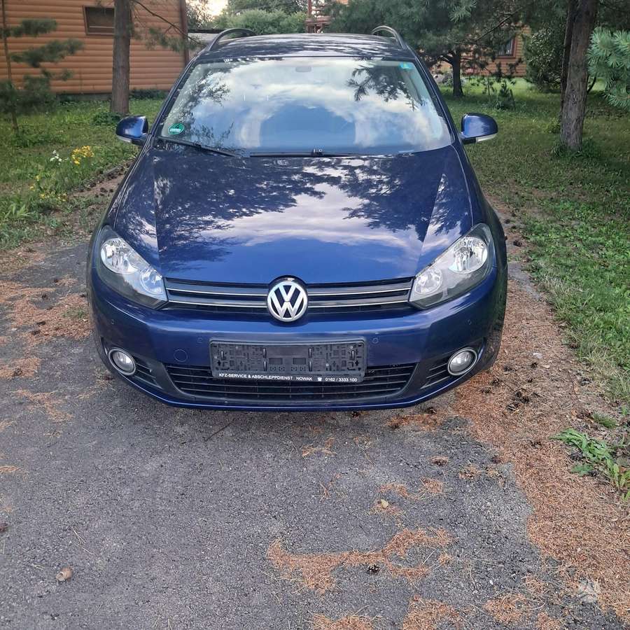 Volkswagen Golf, 2011