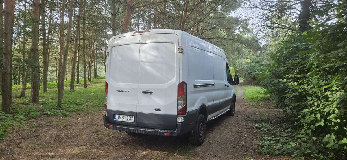 Ford Transit 2015 — engine 2198 cm³, 125 HP (92kW)