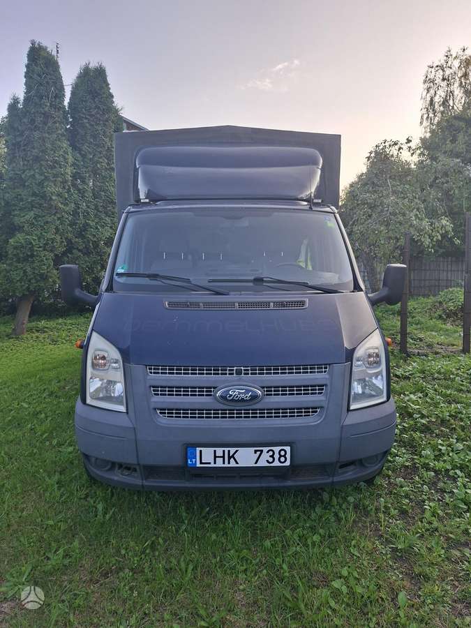 Ford Transit 2012 — салон