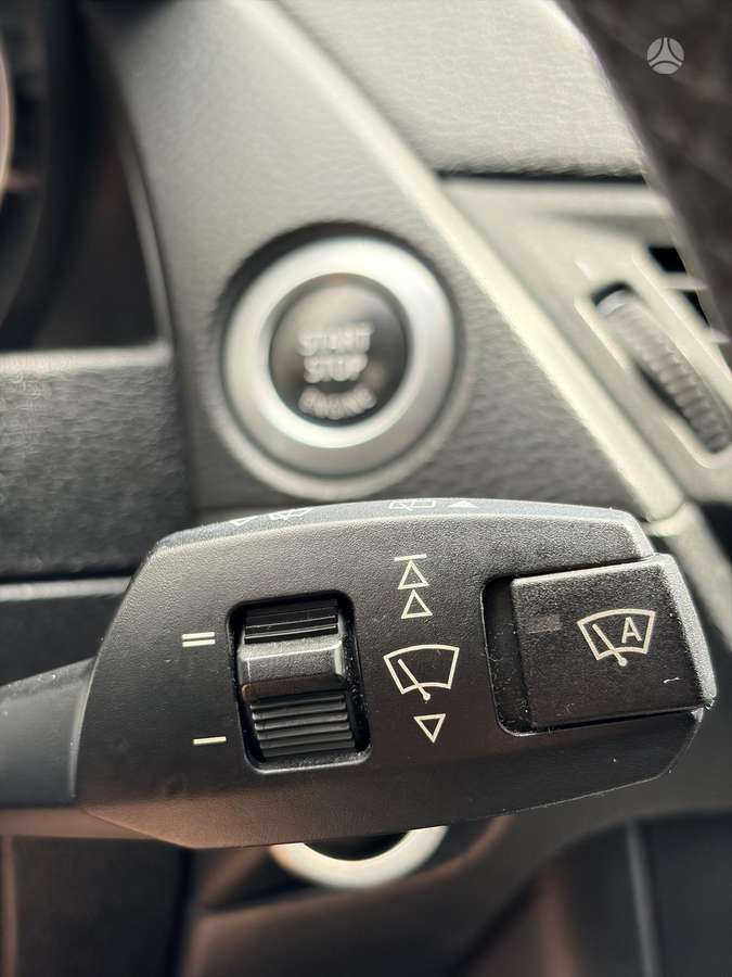 BMW X1 2011 — photo 15
