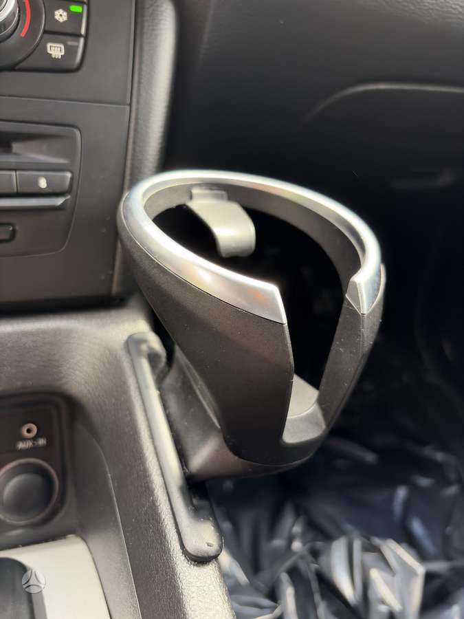 BMW X1 2011 — photo 23