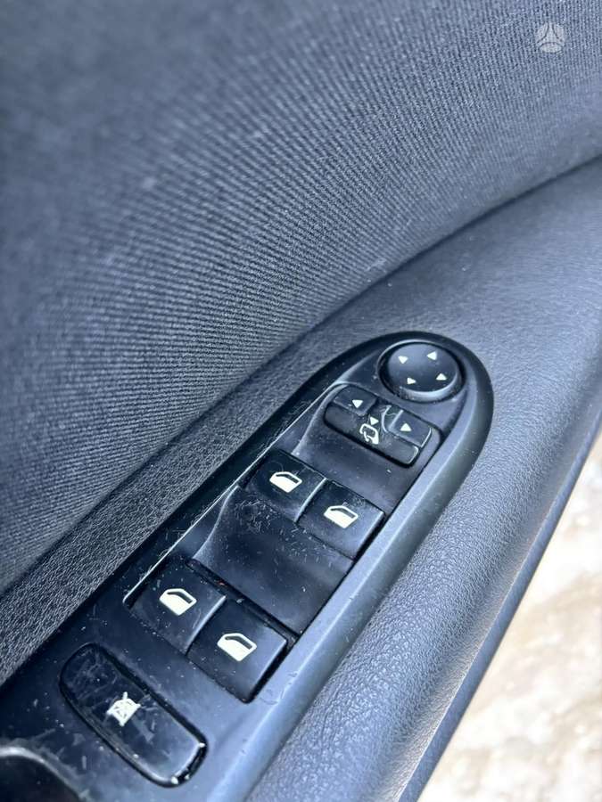 Peugeot 407 2006 — photo 25