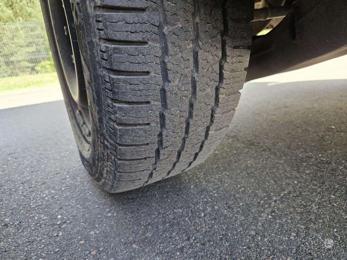 Mercedes-Benz -kita- 2009 — photo 15