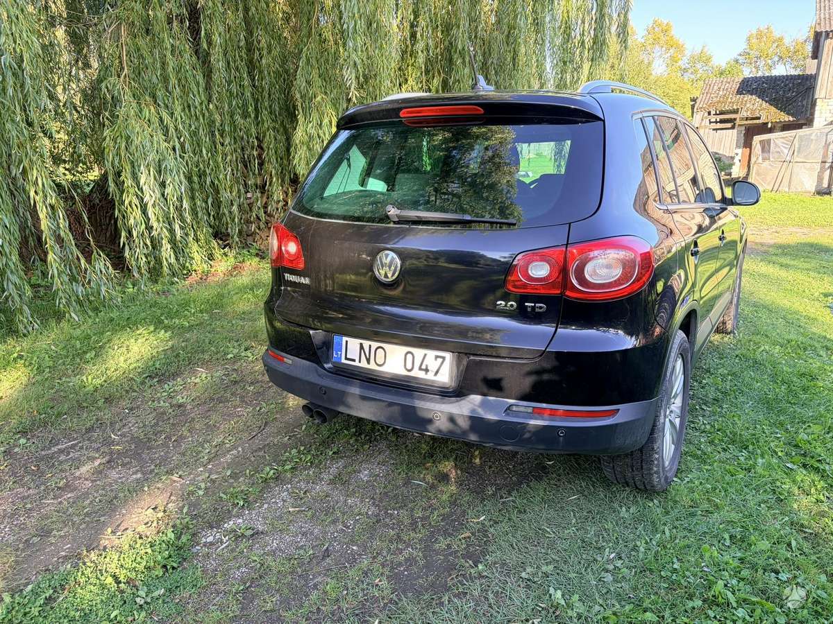 Volkswagen Tiguan 2010 — photo 7
