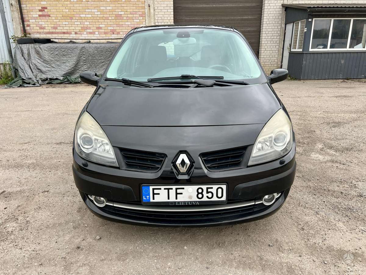 Renault Scenic 2007 — rear view