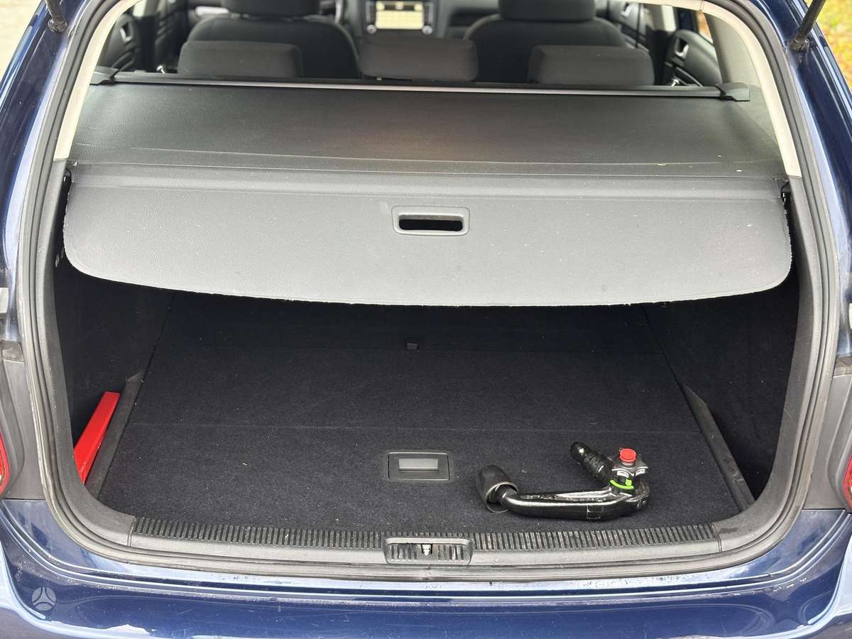 Volkswagen Golf 2011 — photo 6
