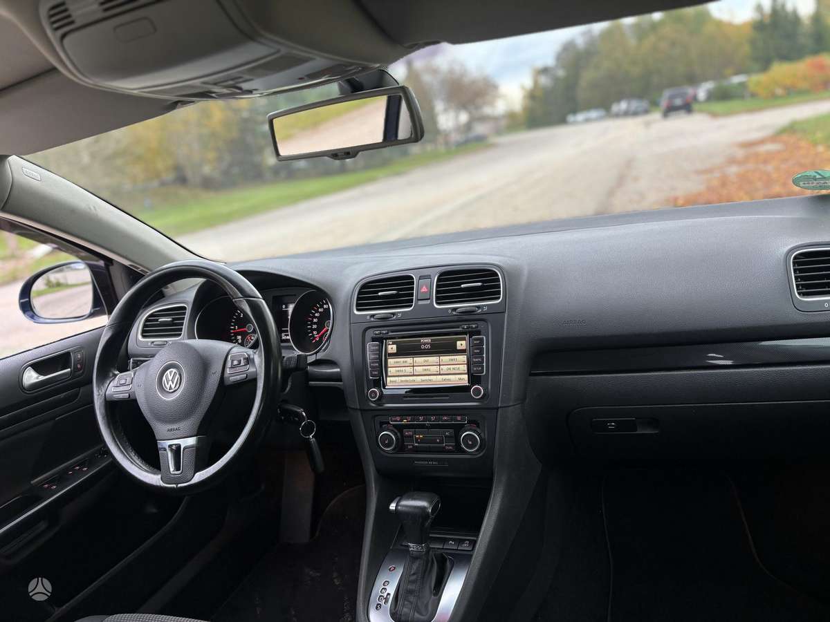 Volkswagen Golf 2011 — photo 9