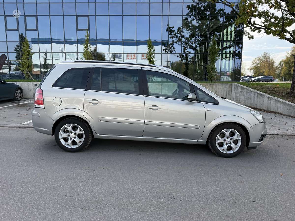 Opel Zafira 2006 — фото 10