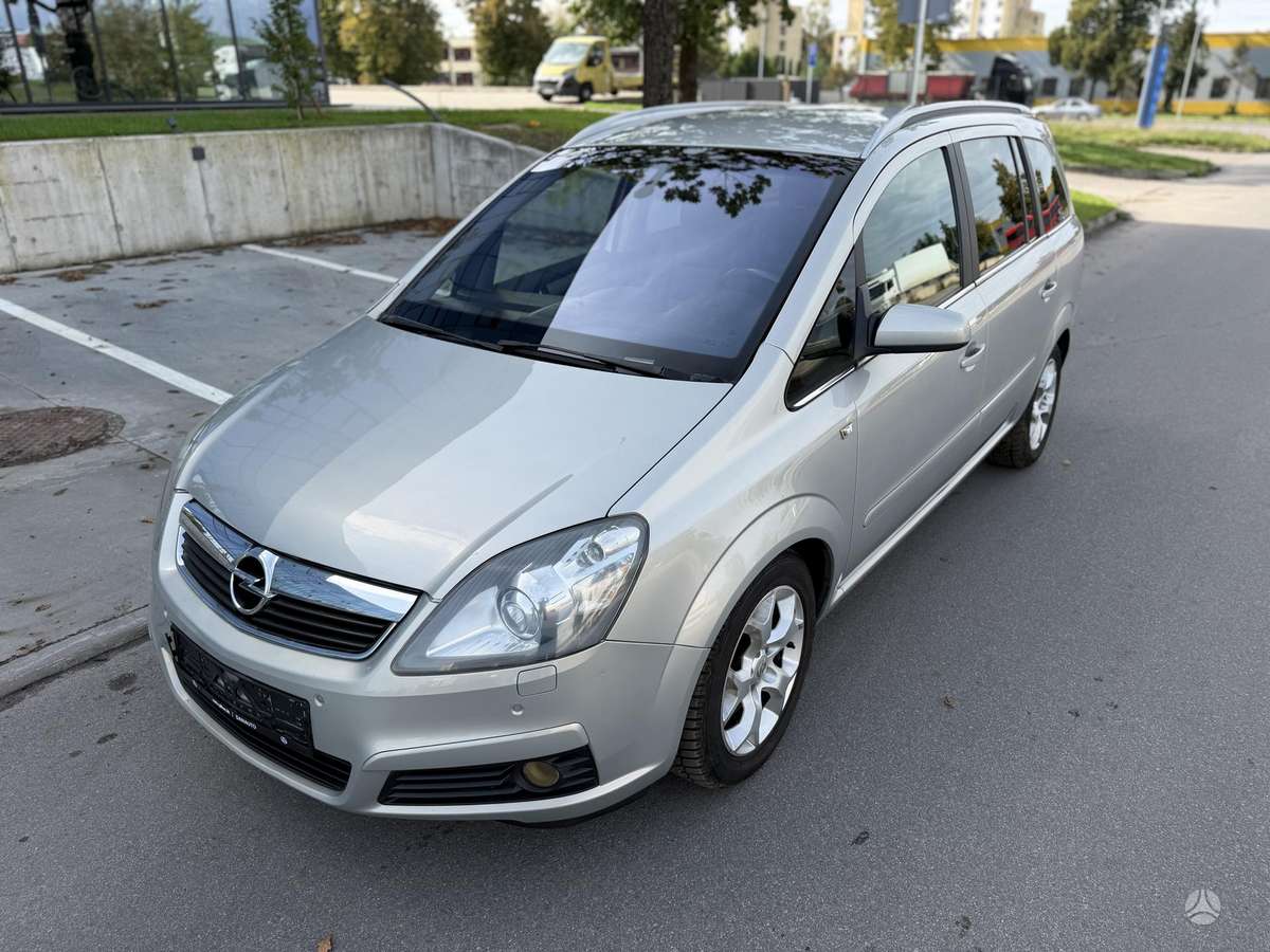 Opel Zafira 2006 — двигун 1910 cm³, 150 HP (110kW)