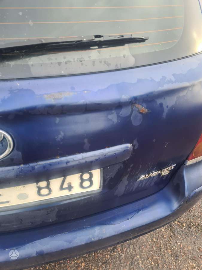 Toyota Avensis 2004 — photo 6