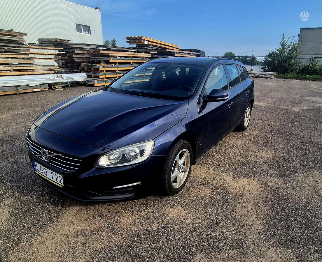 Volvo V60 2014 — engine 1600 cm³, 114 HP (84kW)