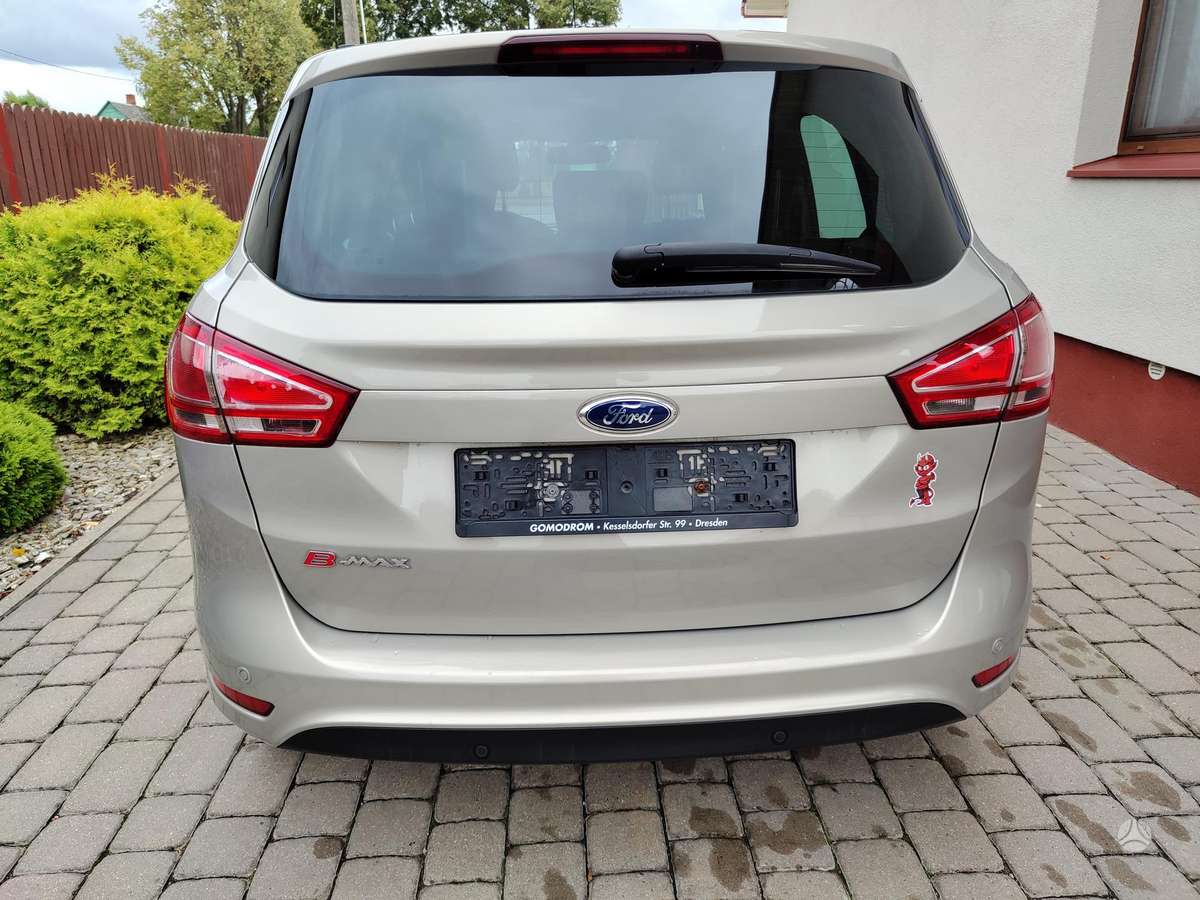 Ford B-MAX 2013 — photo 11