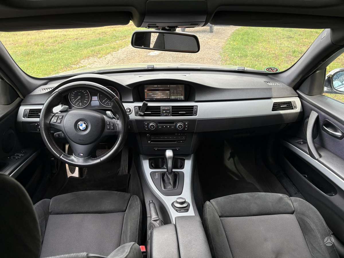 BMW 325 2008 — photo 8