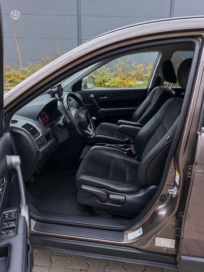 Honda CR-V 2011 — photo 5
