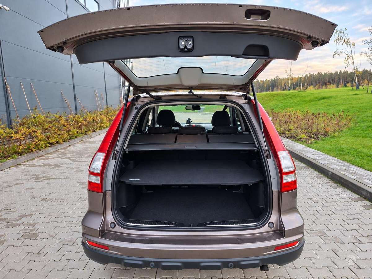 Honda CR-V 2011 — photo 9