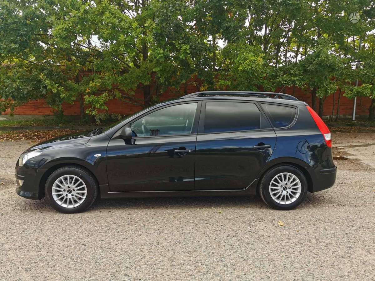 Hyundai i30, 2011