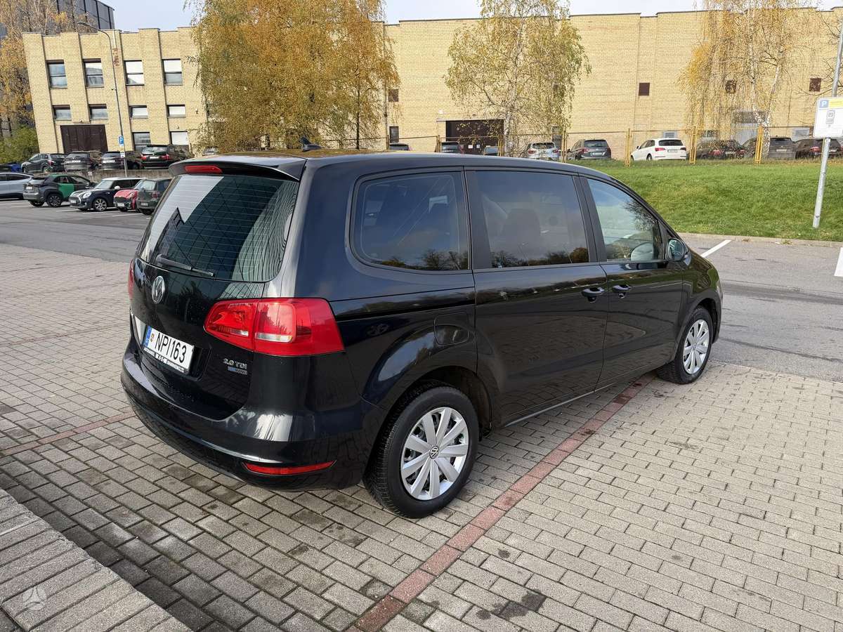 Volkswagen Sharan 2011 — photo 5