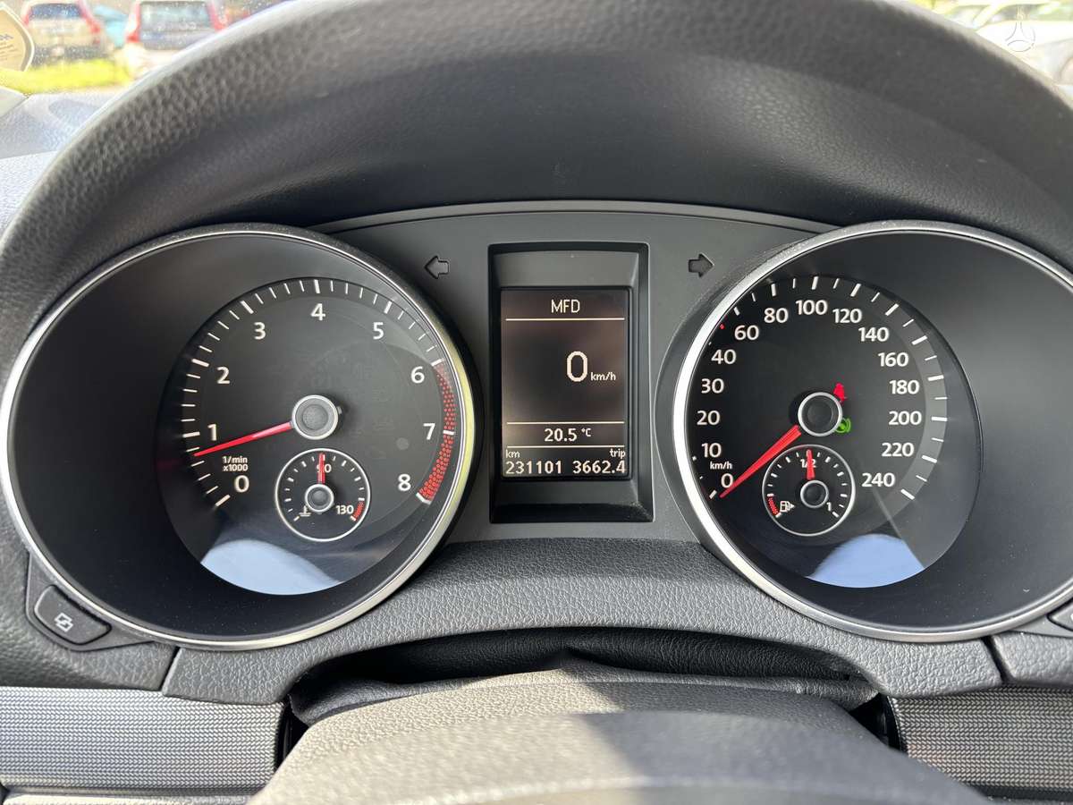 Volkswagen Golf 2012 — photo 12