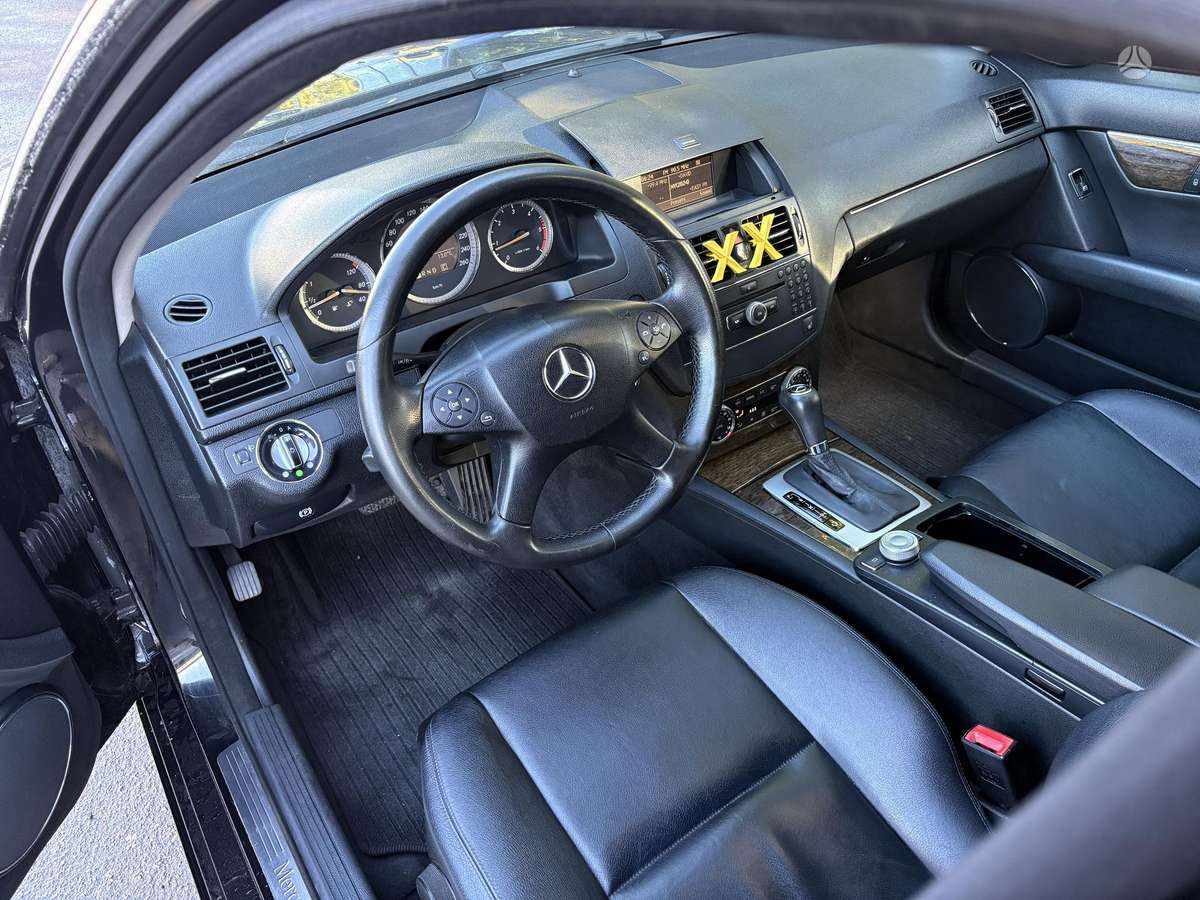 Mercedes-Benz C220 2008 — photo 13