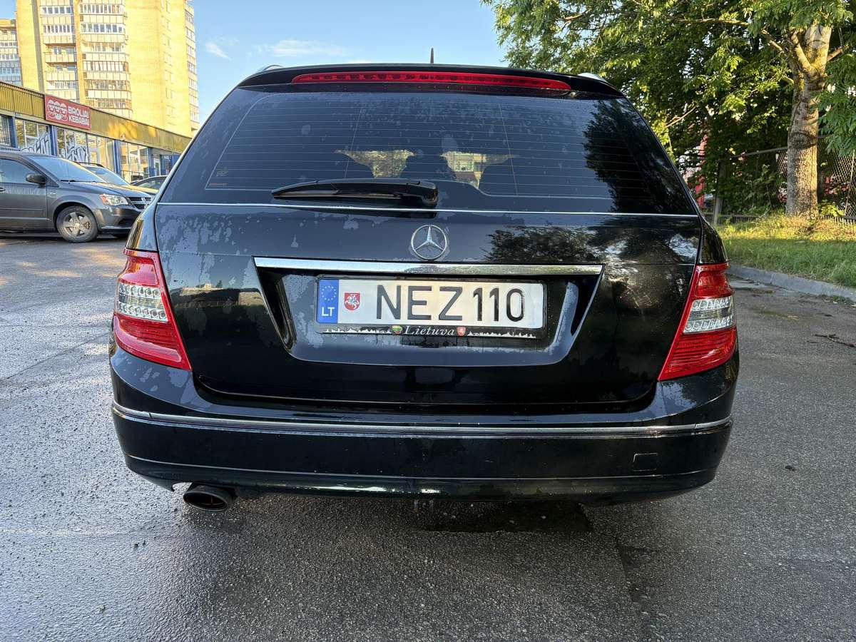 Mercedes-Benz C220 2008 — photo 7