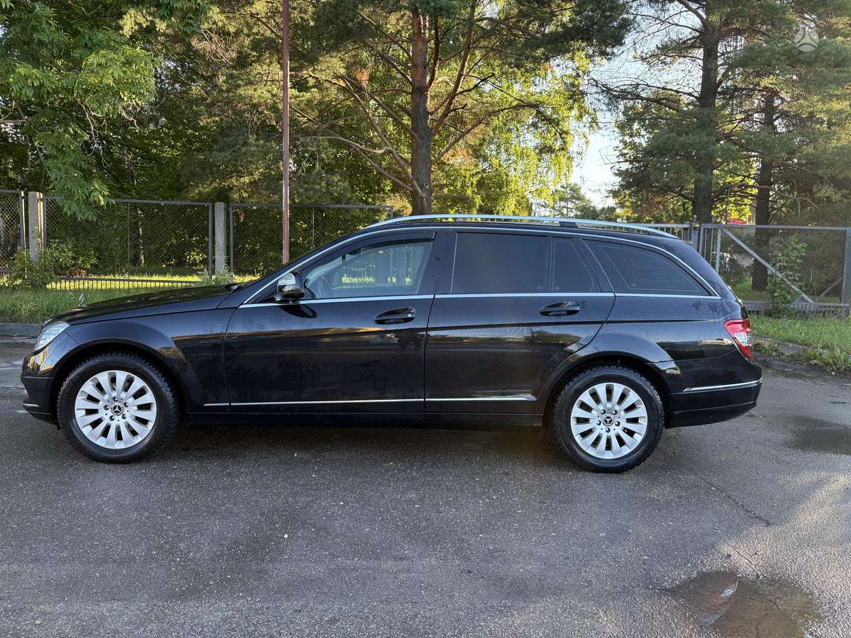 Mercedes-Benz C220 2008 — photo 9
