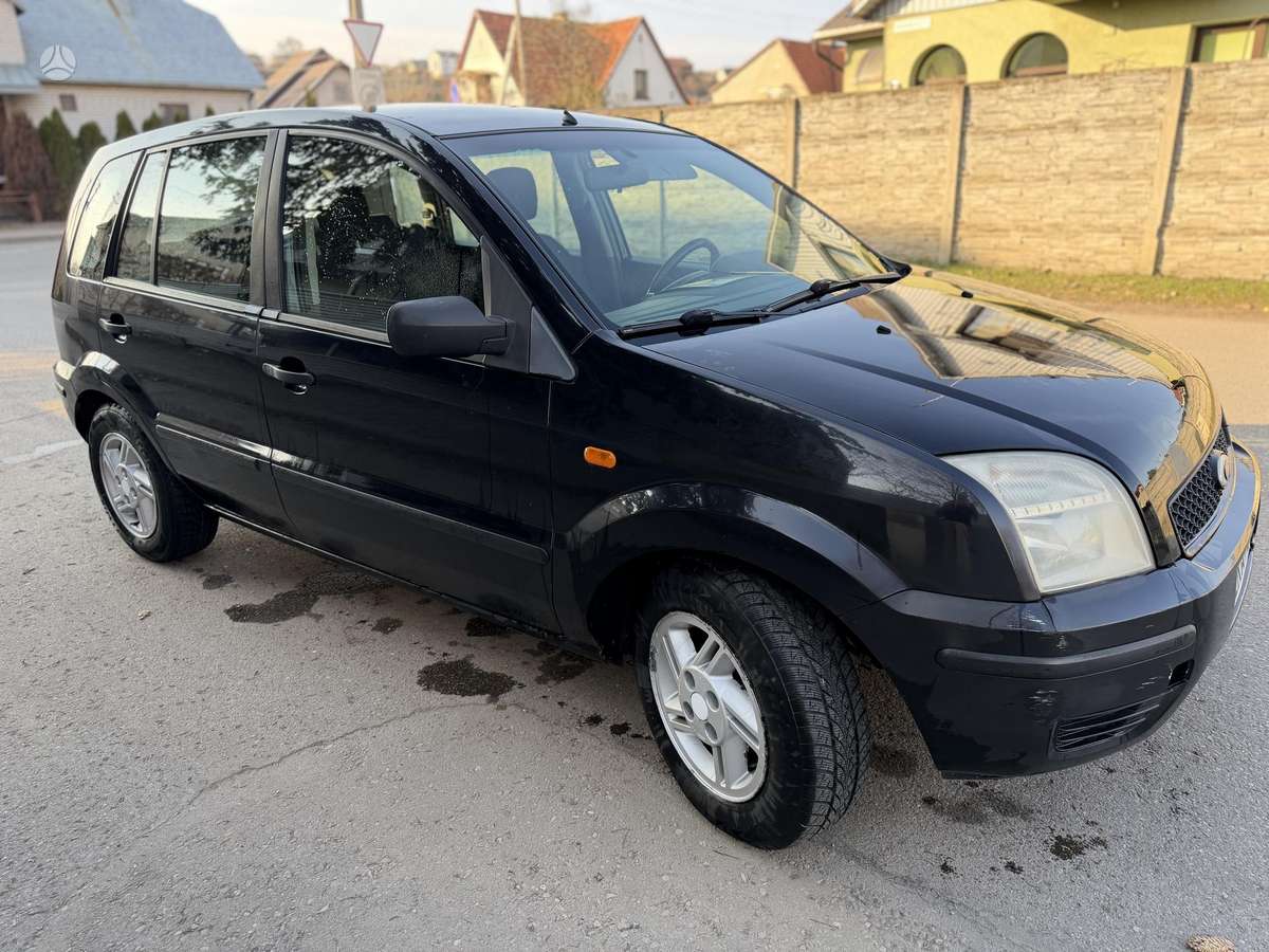 Ford Fusion 2004 — двигун 1400 cm³, 80 HP (59kW)