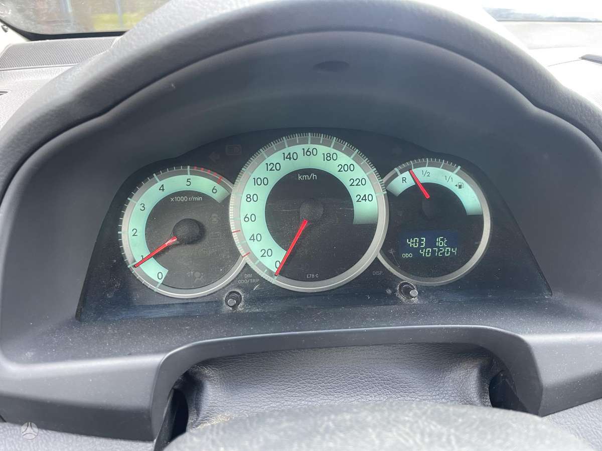 Toyota Corolla 2007 — photo 9