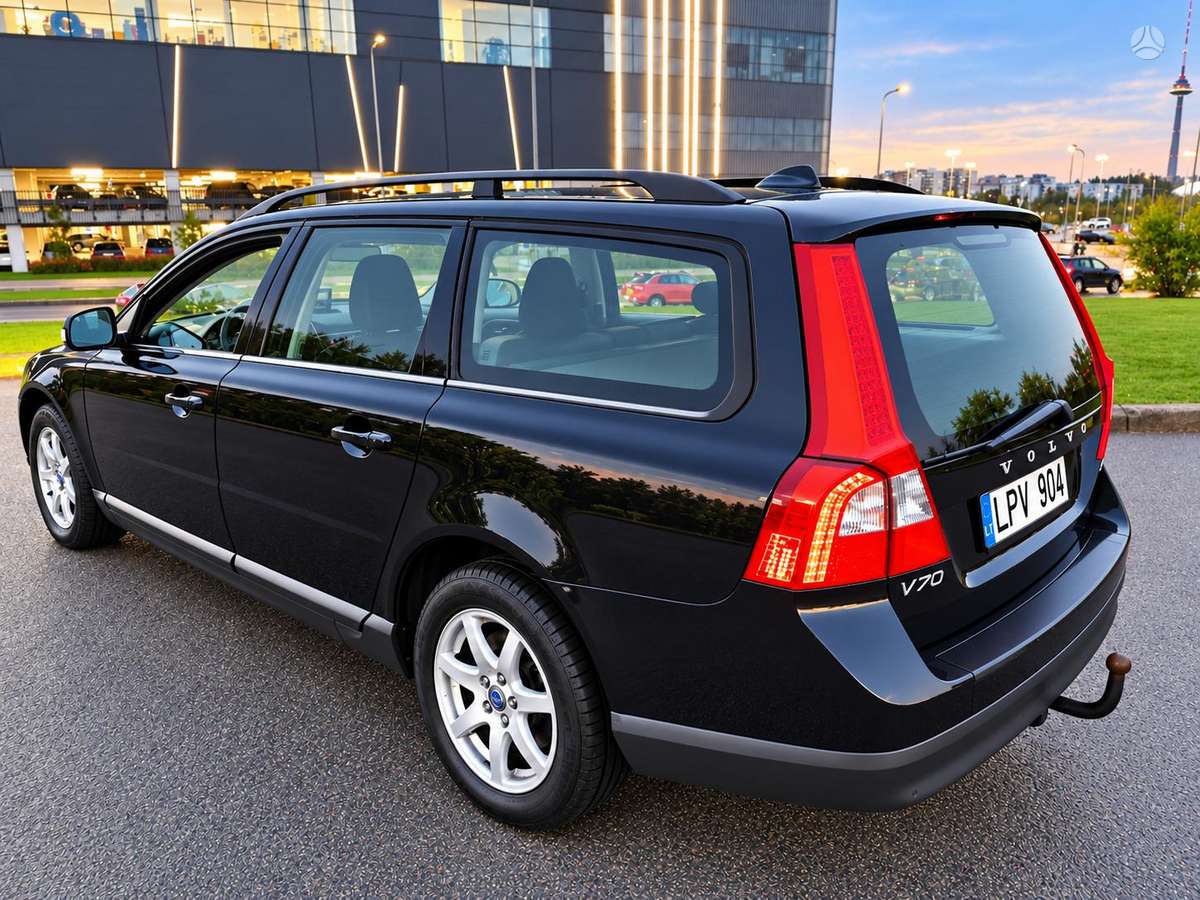 Volvo V70 2010 — vehicle for AFU Ukraine
