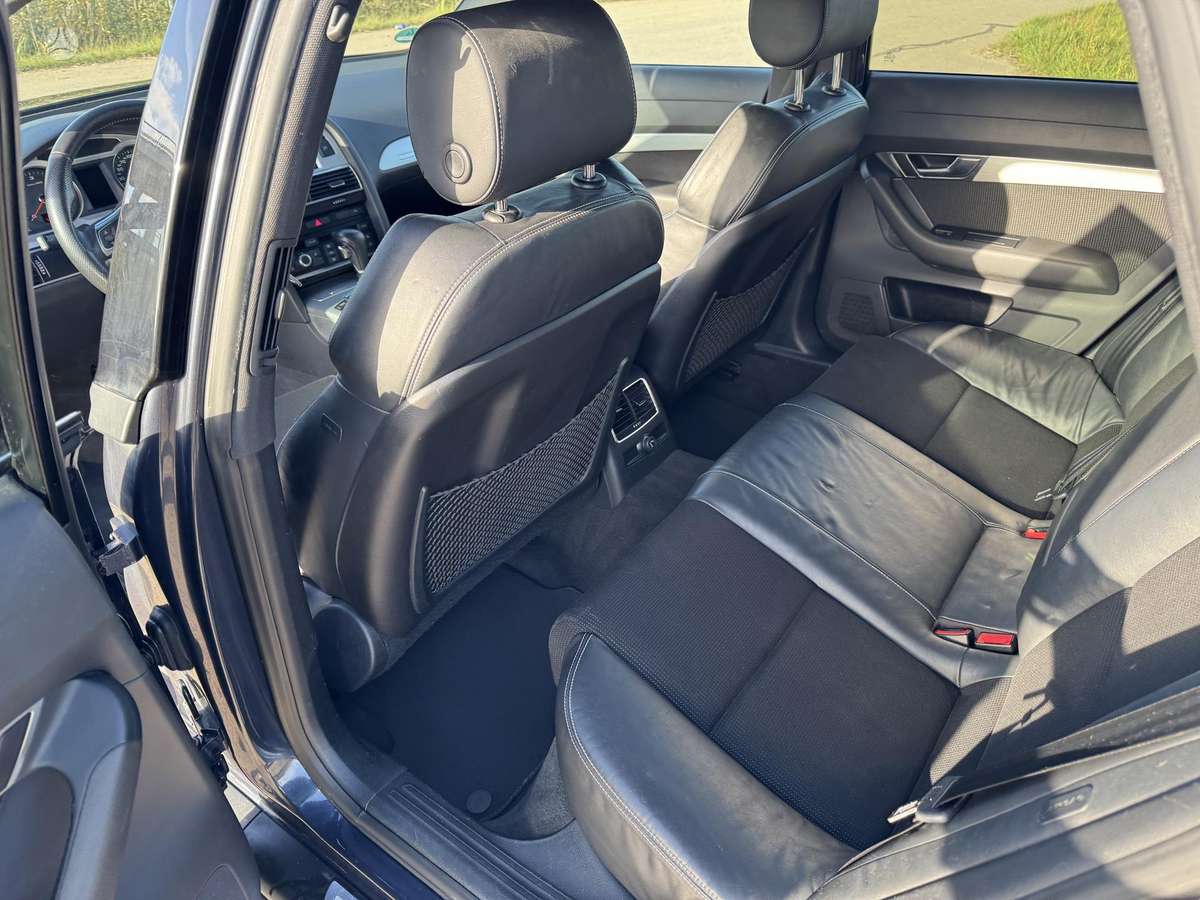Audi A6 2010 — photo 15