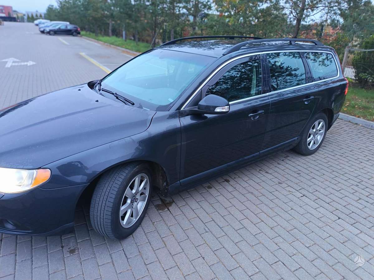 Volvo V70 2011 — двигун 1984 cm³, 163 HP (120kW)